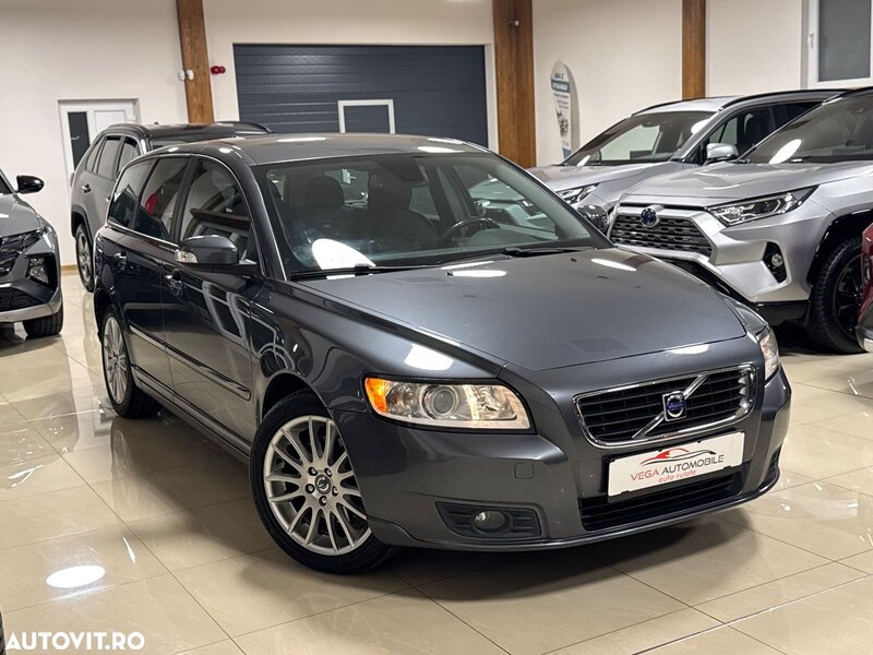Volvo V50